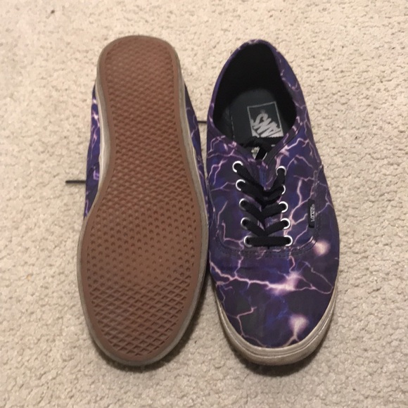 Vans Women’s Lo Pro Purple Lightning - Picture 2 of 3